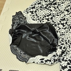 レースキュロット☆ウエストゴム丈長め☆ブラック＆ホワイトの画像