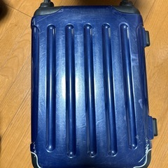 キャリーケースの画像