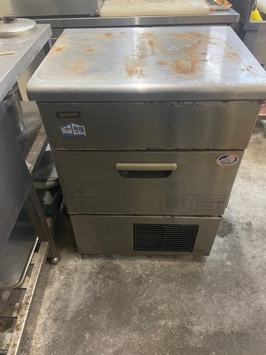 製氷機 全自動製氷機 業務用 厨房機器 SANYO サンヨー 100V