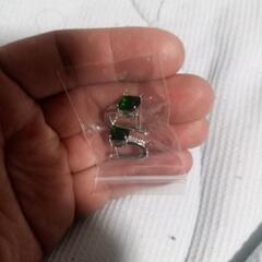 ≒j→→→m40-4/プリンセスカットエメラルドＣＺサークルピアスの画像