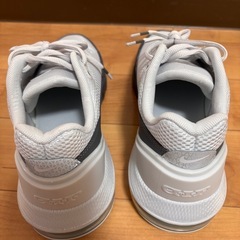 【新品未使用】[ナイキ] エア マックス パルス AIR MAX PULSE ピュアプラチナム/フットウェアホワイト 26.5cmの画像