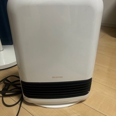 ヒーター　アイリスオーヤマ