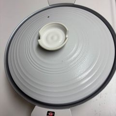 アルミ製の卓上鍋の画像