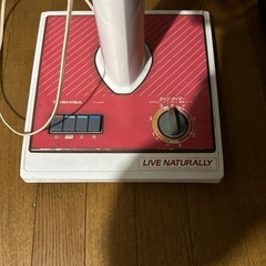 TOSHIBA 扇風機の画像