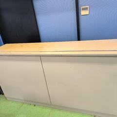 (話し中)事務カウンター　受付カウンター　フロント