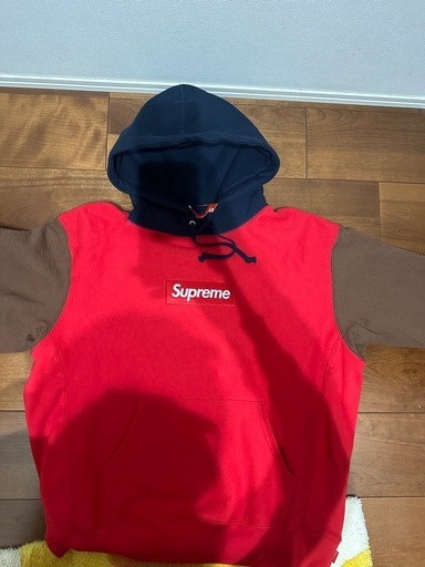 supremeボックスロゴフーディー