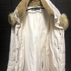 Zara ダウン　ジャケットの画像
