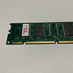 メモリー①【USED】32☺️の画像