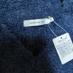 【タグ付き新品】【SALE中】今季Vネックニットプルオーバーの画像