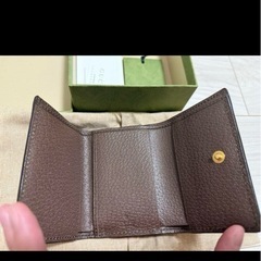 グッチ財布の画像