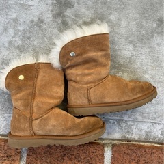 UGG ブラウン ムートンブーツ ファー付き　24cmの画像