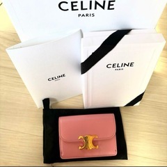 春期販売終了カラー品！CELINE カードケース