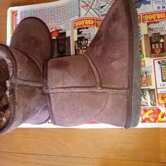 ムートンブーツの画像