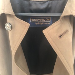 ポロ　トレンチコートの画像