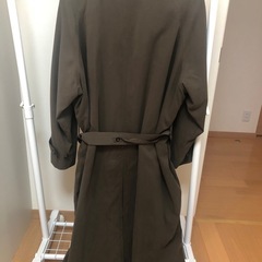 ポロ　トレンチコートの画像