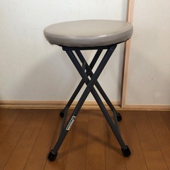 カウンターチェアの画像