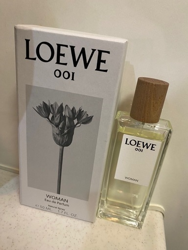香水 LOEWE 001