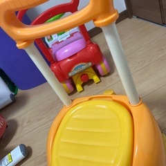 アンパンマン　車の画像