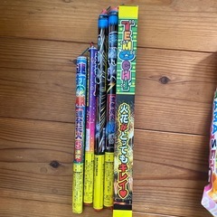 打ち上げ花火、吹き出し花火の画像