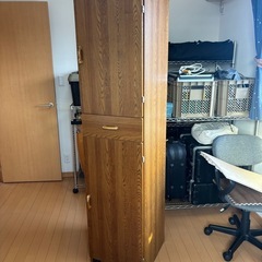 収納棚