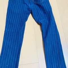 130㎝　ズボン　細身の画像