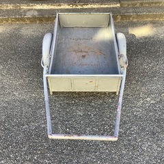 リヤカー【スペアタイヤ付属】の画像
