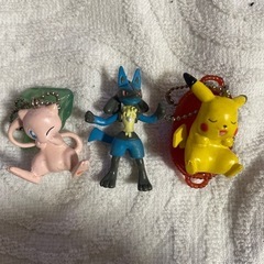 ポケモン キーホルダー ピカチュウ ミュウ ルカリオ 3種の画像