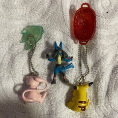 ポケモン キーホルダー ピカチュウ ミュウ ルカリオ 3種の画像