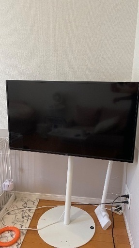 テレビ　40インチ