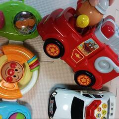 アンパンマン消防車　パトカー　アンパンマンおもちゃの画像