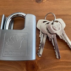 Yale 南京錠　Padlockの画像