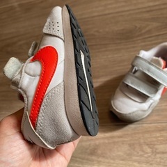 NIKE スニーカー　キッズの画像