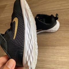 NIKE スニーカー　キッズの画像