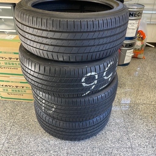 ダンロップ　ルマンv 215 45 18 4本セット