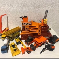 工事現場　工事車両、フィギュア他まとめ売り 工事現場 工事車両、フィギュア他まとめ売り 工事現場 工事車両