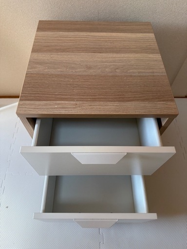 IKEA ASKVOLL ベッドサイドチェスト (はる) 北山の収納家具《棚