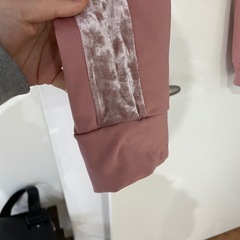 PUMAレギンスの画像