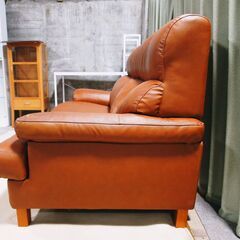 定価148,000円！ヤマダ電機＆IDC大塚家具 本革 3人掛けソファ レザーソファ 3Pソファ 195cm幅 ハイバック ソファベッド クッション の画像