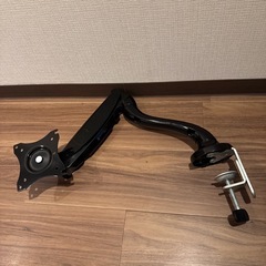 VESA規格　PCディスプレイアーム