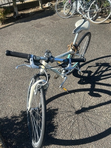 最終値下げ早い者勝ちビアンキ シティバイク、ホワイトカラー