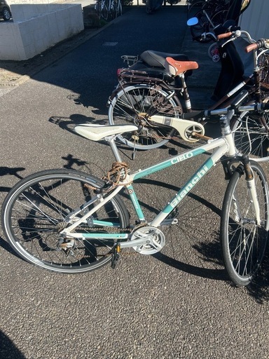 最終値下げ早い者勝ちビアンキ　シティバイク、ホワイトカラー 最終値下げ早い者勝ちビアンキ シティバイク、ホワイトカラー