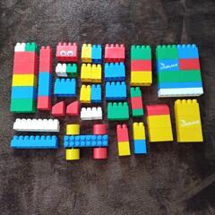 凸凹ブロック 大きめ 知育玩具の画像
