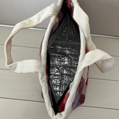 小さめの保冷袋の画像