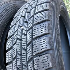 Goodyear　グッドイヤースタッドレス１６５／６５Ｒ１４　４本セットの画像