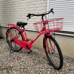 可愛いピンク色の自転車