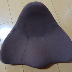 馬具マットプレミアム　骨盤矯正　座椅子