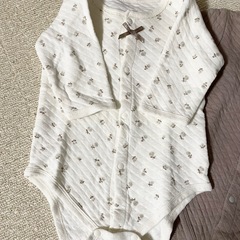 ☆西松屋☆キルトロンパース　70 　2枚セットの画像