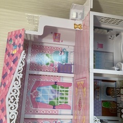 リカちゃんのドリームハウス「エレベーターのあるあこがれのおうち」、りかちゃんアクアカールミストドレッサーの画像