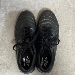 umbro アンブロ　26.5cm　アクセレイターサラ WIDE IN の画像