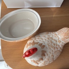 【 決まりました】
陶器小物入れ　鶏の画像